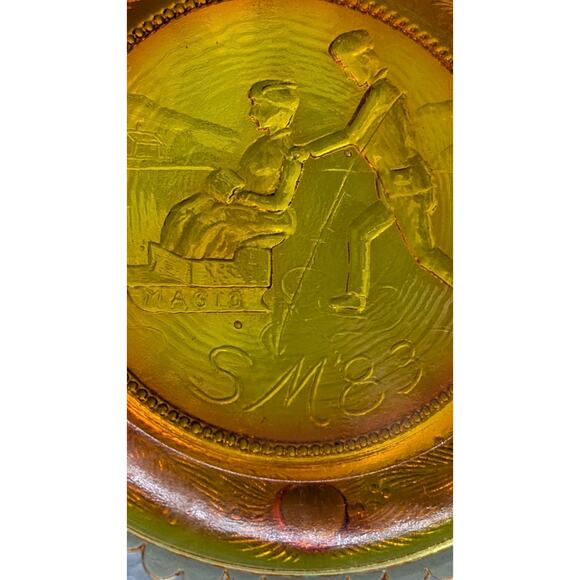 The Sandwich Skaters Glass Window Decor Pairpoint Cup Plate Marigold Amber VTG - Picture 6 of 9